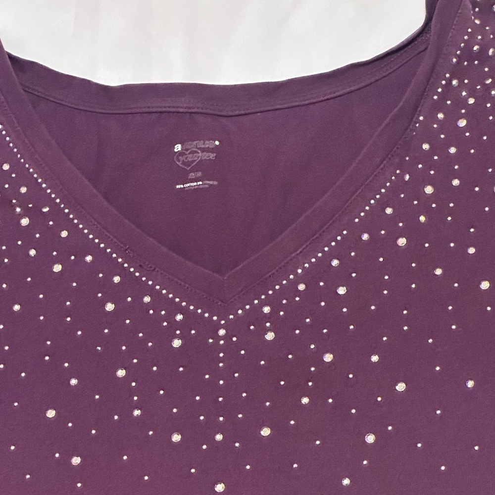 Purple Rhinestone Tee - Picture 3 of 7